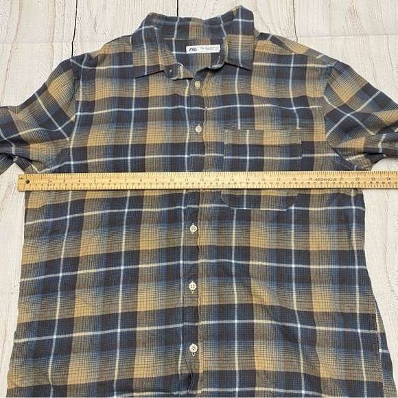 Zara Casual plaid Blue and Tan Checkered long sleeve button down Shirt - Picture 6 of 10